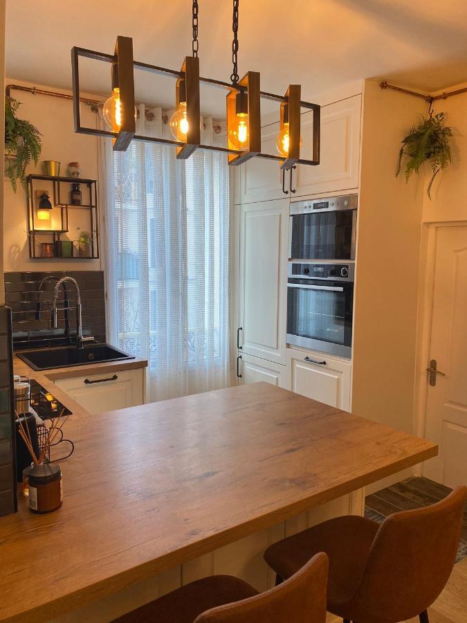 Ollya Apartment Paris Bagian luar foto