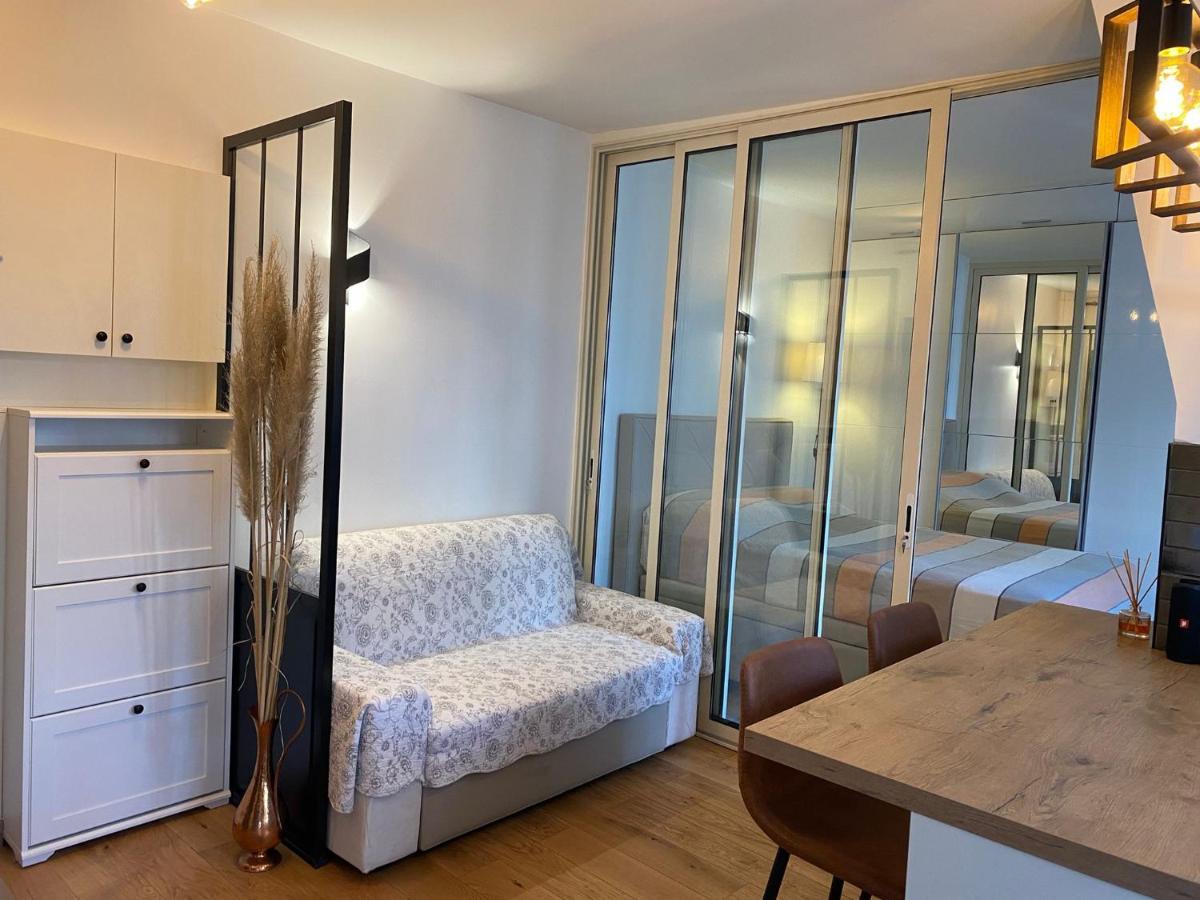 Ollya Apartment Paris Bagian luar foto